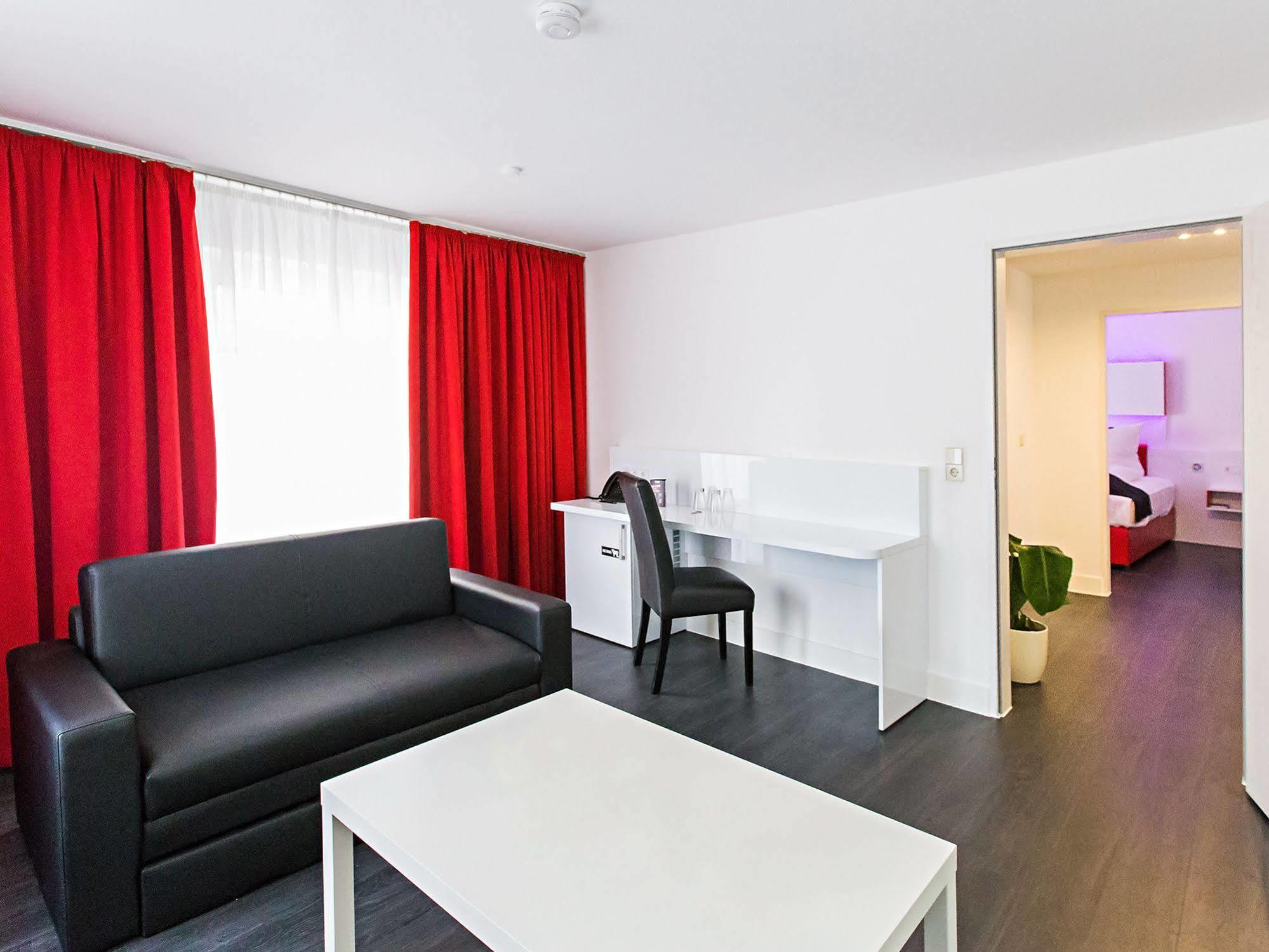 Dormero Hotel Филлинген-Швеннинген Экстерьер фото