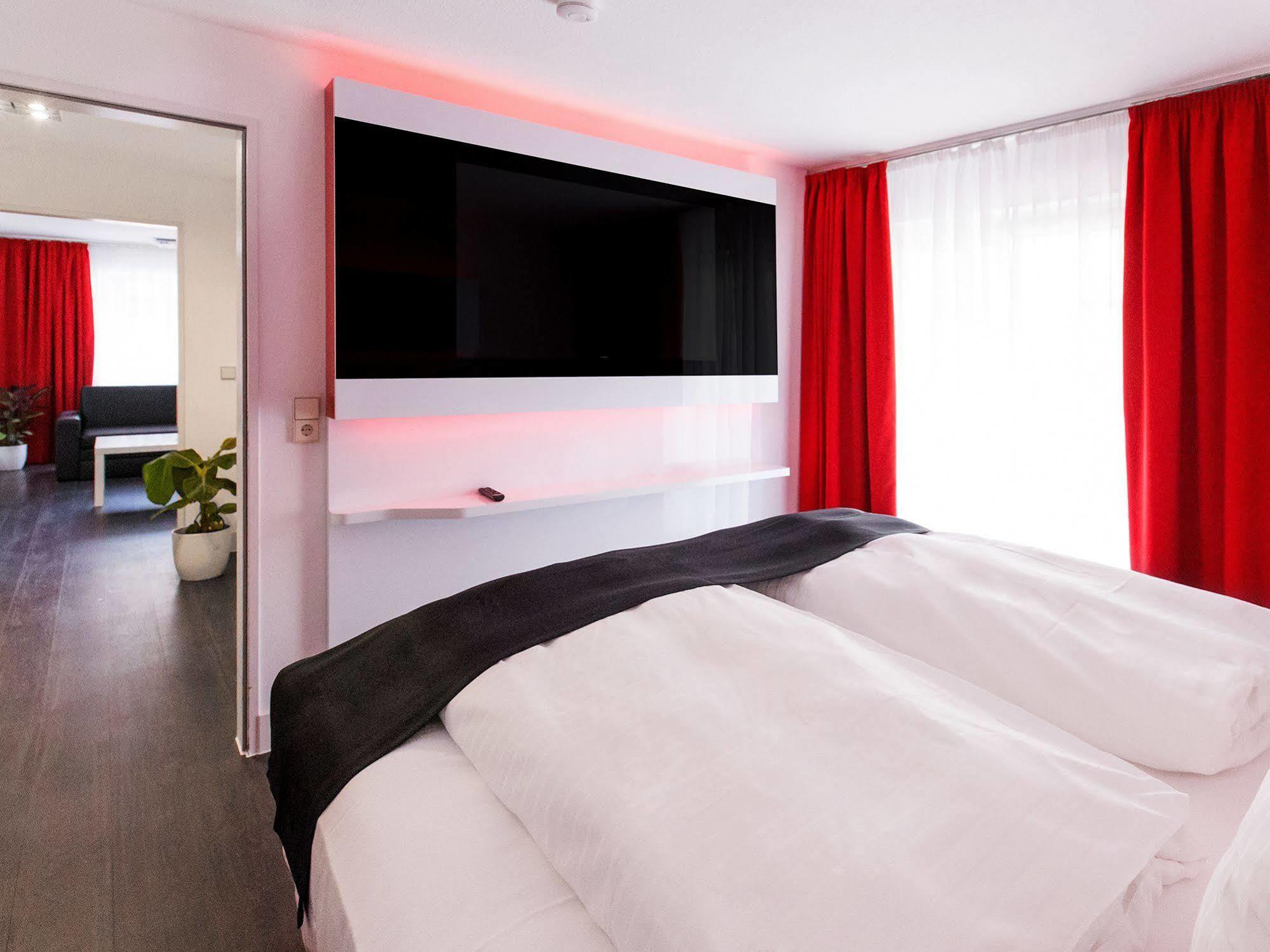 Dormero Hotel Филлинген-Швеннинген Экстерьер фото